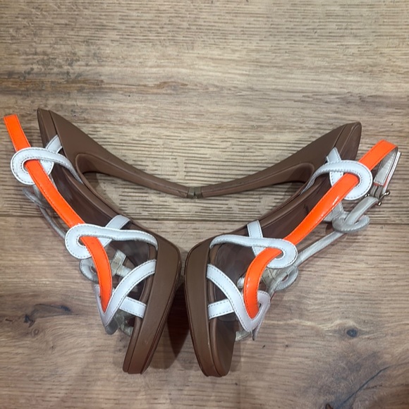 Bally Women's Vibrant Orange and White Heels - Picture 6 of 9